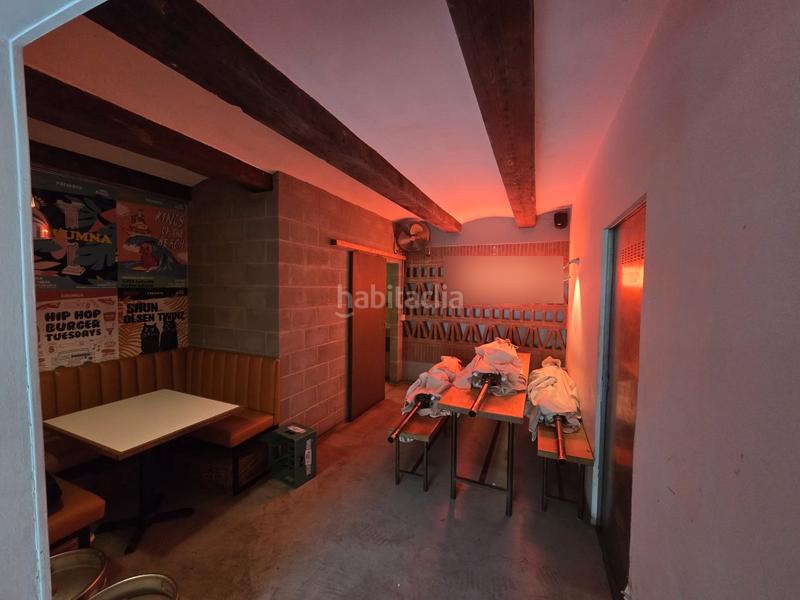 Foto 3d120c79-ab8c-45b9-b103-832ff793e187. Traspaso local comercial traspaso restaurante con licencia c3 mixta en Barcelona