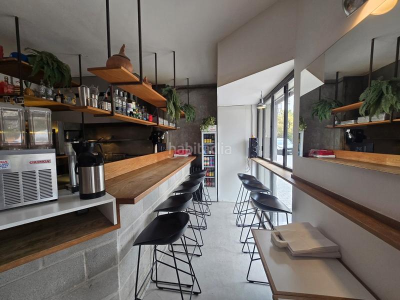 Foto d8b9b145-49c6-4767-aa1f-fdf3d0eb2769. Traspaso local comercial traspaso restaurante con licencia c3 mixta en Barcelona
