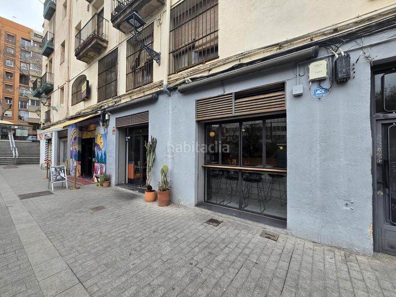 Foto a20ad22d-9c4c-4cc2-b10d-610eed474067. Trapasso locale commerciale con riscaldamento in Raval Barcelona