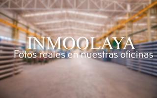 Location Bâtiment à usage industriel à Provençals del Poblenou. Nave de alquiler con parcela de 820 m² en barcelona, poblenou.