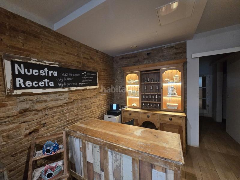 Foto 53f6cc9a-76fd-411d-a14e-98c2dd9f95d5. Traspaso local comercial traspaso de pastelería con obrador en Poblenou en Barcelona