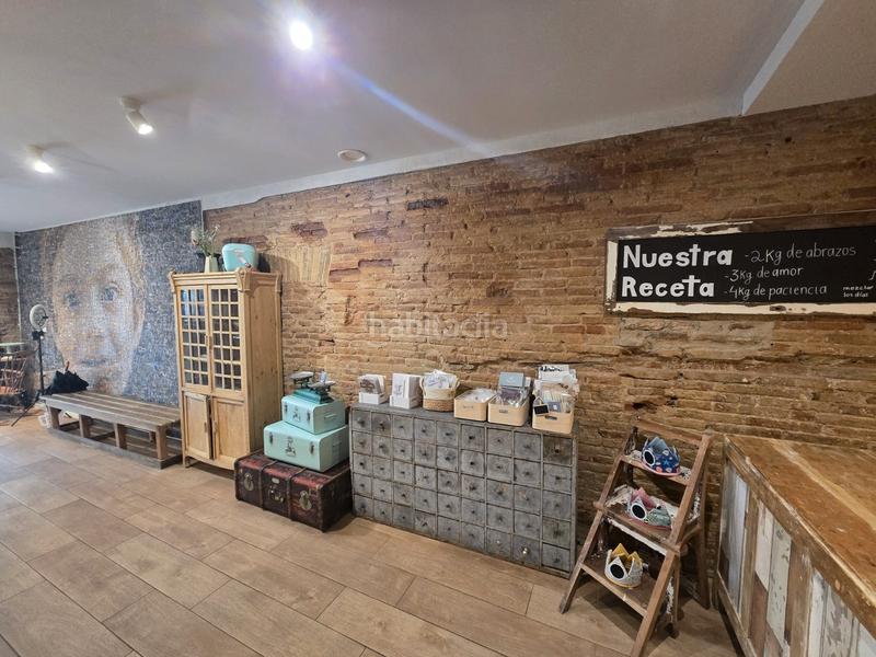 Foto acd067d3-336e-46c6-91b7-51cdbf636fe8. Traspaso local comercial traspaso de pastelería con obrador en Poblenou en Barcelona