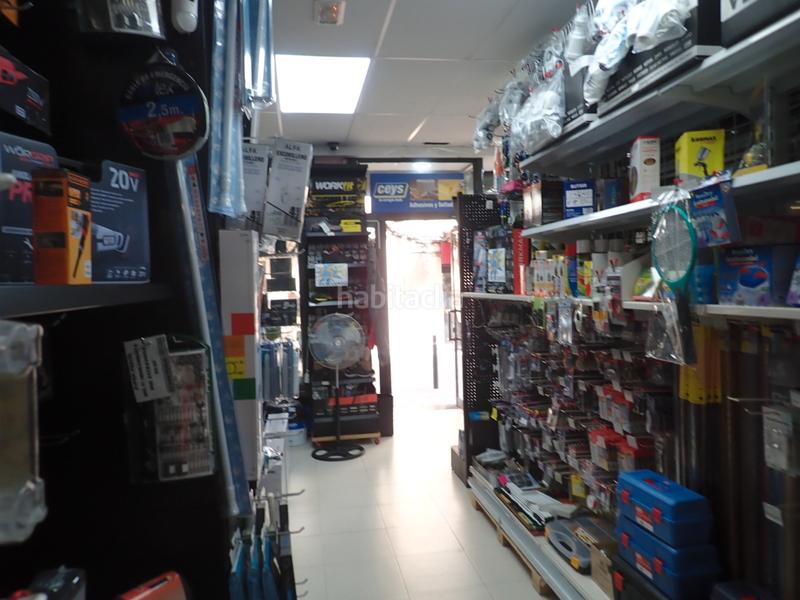 Foto 79caab79-b388-4e9b-bcce-3bcc71c47b0a. Traspaso local comercial traspaso ferretería en Ciutat Cooperativa-Molí Nou Sant Boi de Llobregat