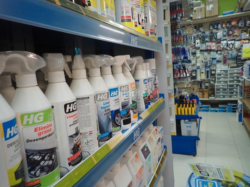 Foto 961170a2-ab4c-4152-b685-af5e3b8e2173. Traspaso local comercial traspaso ferretería en Ciutat Cooperativa-Molí Nou Sant Boi de Llobregat