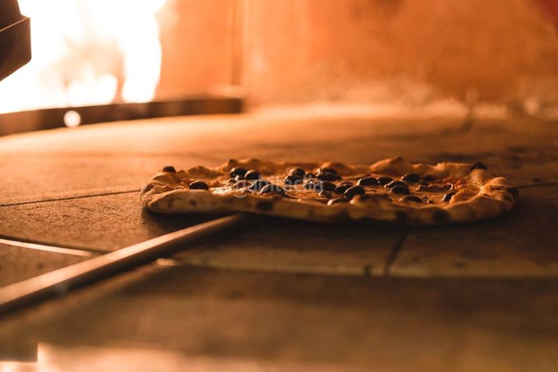 Foto e5fdfa4f-ca07-4071-a0b0-636c81c29482. Transfer business premise with heating in Centre Badalona