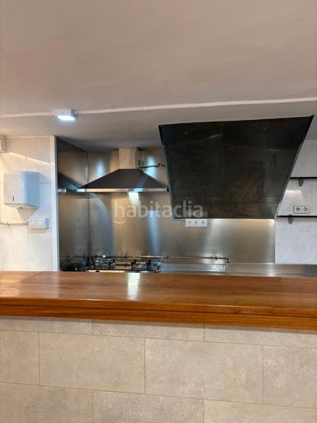 Foto 0bff0a57-2c35-4dd6-bf07-f6a06d6c5766. Alquiler local comercial alquiler de bar con terraza en Sabadell