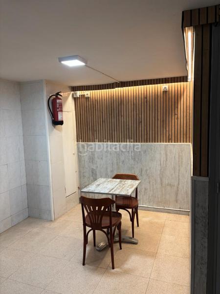 Foto e9326fab-50c3-4ddf-932e-7883f3a74990. Alquiler local comercial alquiler de bar con terraza en Sabadell