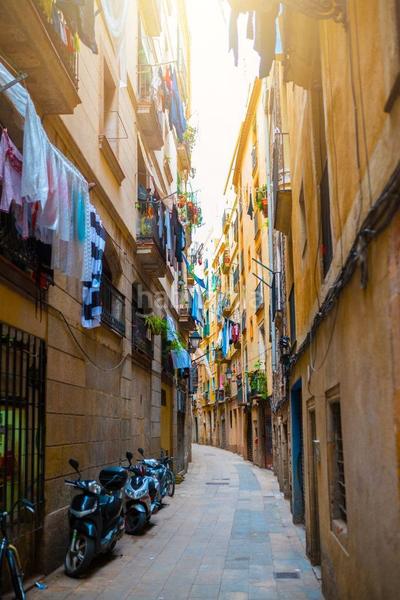 Foto 4e71719c-e615-421e-ba01-13006f4a3842. Pas-de-porte local commercial avec chauffage dans Dreta de l´Eixample Barcelona