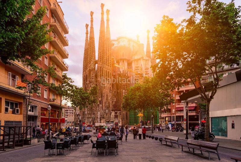 Foto 313a169c-f175-4b48-b6f3-fac0ac064e9e. Umzug geschäftsraum mit heizung in Dreta de l´Eixample Barcelona