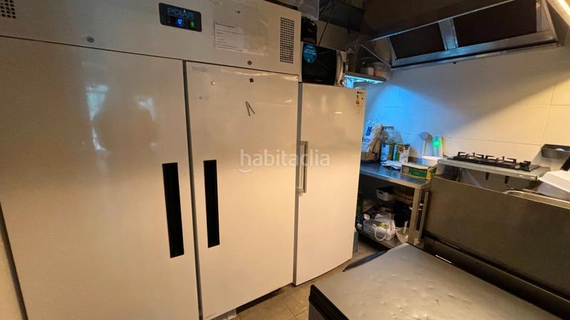 Foto 0f3e554e-73d6-42ac-8cdb-7ab4037297f0. Trapasso locale commerciale con riscaldamento in Raval Barcelona