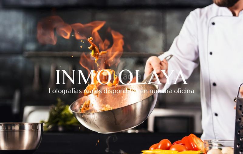 Foto 8cf5a52a-1a1a-41cf-b781-a56b2f620c5e. Traspaso local comercial traspaso restaurante en Sant Crist Badalona