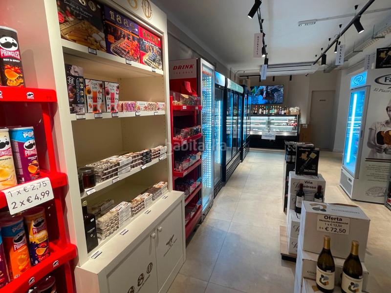 Foto b14586c4-071c-4e05-89fb-a8a27c62a4d4. Trapasso locale commerciale in La Nova Esquerra de l´Eixample Barcelona