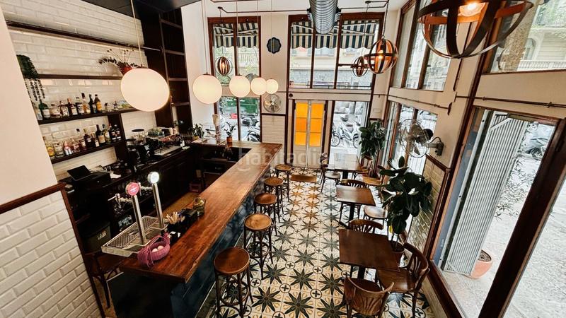 Foto 4f1c3ae3-d984-48b1-95c3-cd7282f3b684. Traspàs local comercial amb calefacció a Sant Gervasi - Galvany Barcelona