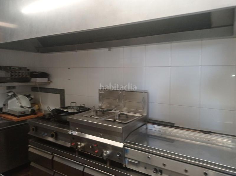 Foto dd16f9c4-5acf-4fa7-a89d-b0580c05dedf. Pas-de-porte local commercial avec chauffage dans Centre Sabadell