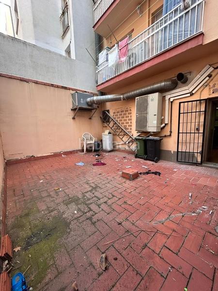 Foto 4f569415-0775-4468-90c5-40556e48dd3d. Traspàs local comercial amb calefacció a Marianao Sant Boi de Llobregat