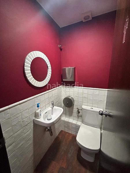 Foto 331e9ade-312c-4ac8-ba59-78f5c908cef7. Traspaso local comercial traspaso de bar cafetería con salida de humos en Sant Boi de Llobregat