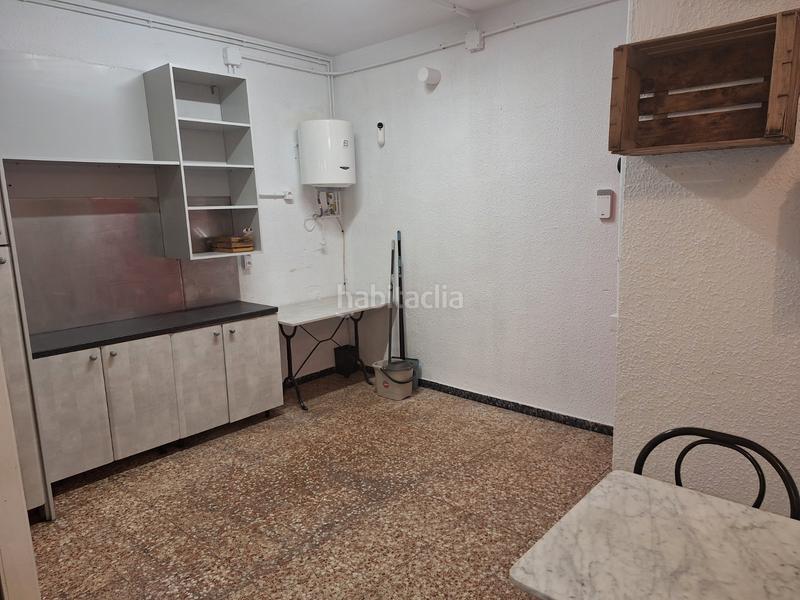 Foto 2455865a-3417-434f-a493-e7143a48b06e. Pas-de-porte local commercial avec chauffage dans La Plana Esplugues de Llobregat