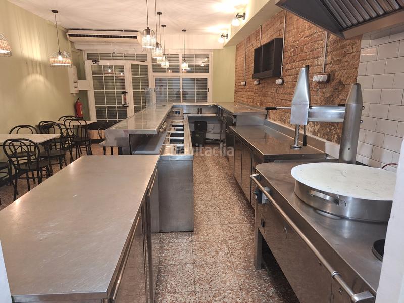 Foto 352d27b2-cf7e-4ab9-9d62-2c4a189a0647. Traspàs local comercial amb calefacció a La Plana Esplugues de Llobregat