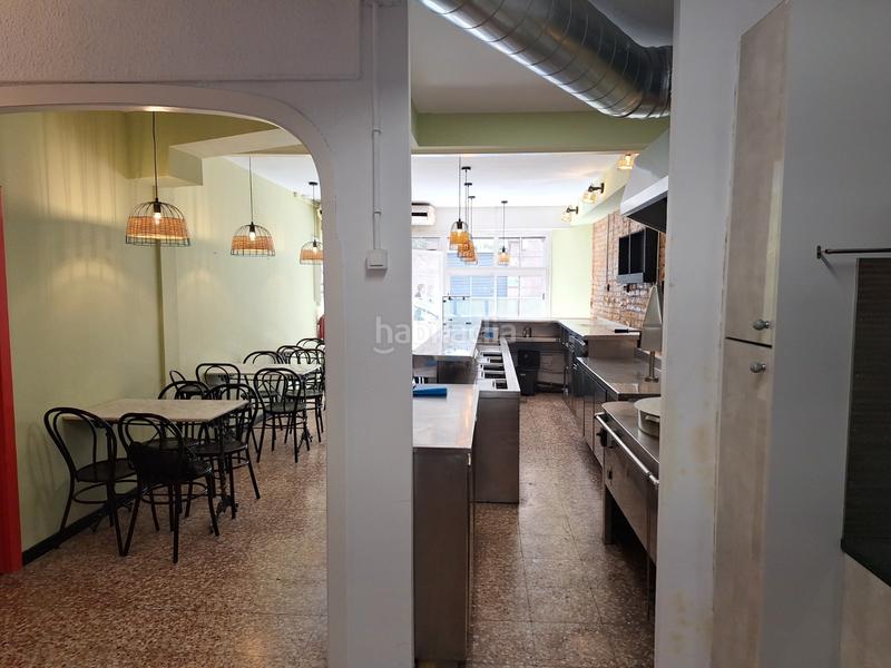 Foto 0f8969a5-c1a0-4361-91d7-645a8ad19cc6. Traspaso local comercial traspaso bar churrería con salida de humos en Esplugues de Llobregat