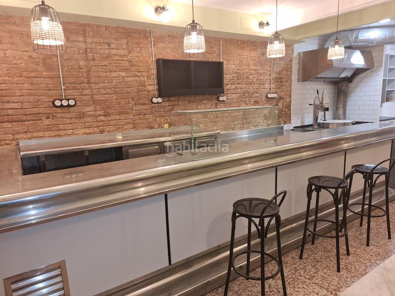 Foto a61e5b80-e863-41c4-9d58-6764f15595f1. Trapasso locale commerciale con riscaldamento in La Plana Esplugues de Llobregat