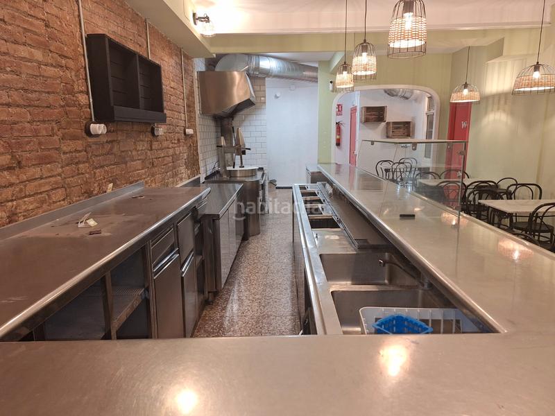 Foto 1c72c964-19f1-407e-b57e-24d9223c29f6. Umzug geschäftsraum mit heizung in La Plana Esplugues de Llobregat