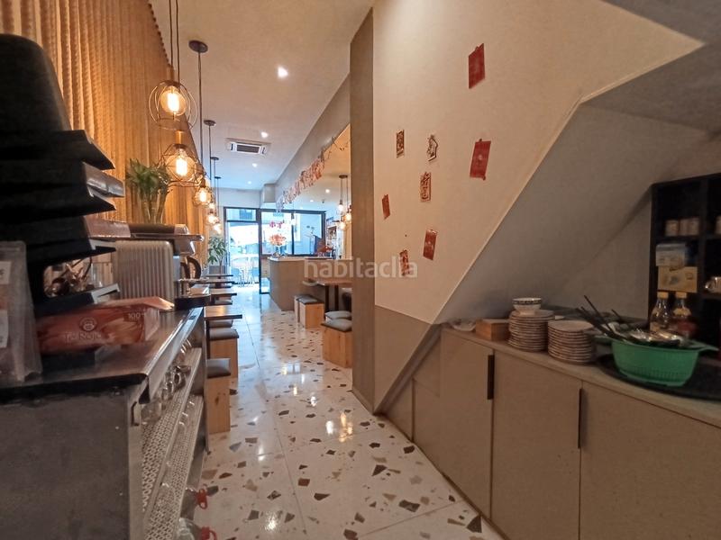 Foto 428464a3-53b4-4d5d-81c3-59037ce181fa. Traspaso local comercial traspaso de bar-restaurante (licencia c3 mixta) en barrio de st antoni, en Barcelona