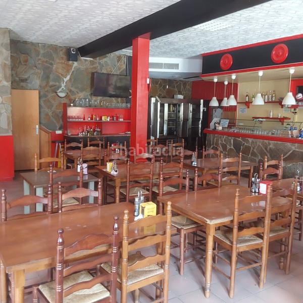 Foto ef95668f-4c1b-43b9-9b67-3665b043057b. Traspàs local comercial amb calefacció a Palau-solità i Plegamans