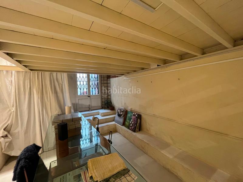 Foto 2ba654c9-5a38-4c84-9d18-1c437475ffa3. Pas-de-porte local commercial dans Vila de Gràcia Barcelona