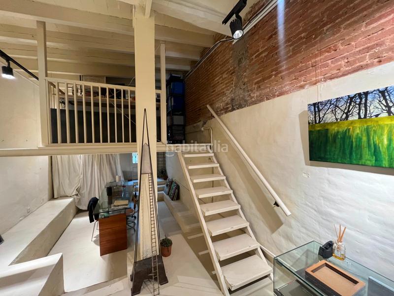 Foto 4cfc4a9a-eb3f-4a01-90fc-cb67f6e3b719. Pas-de-porte local commercial dans Vila de Gràcia Barcelona