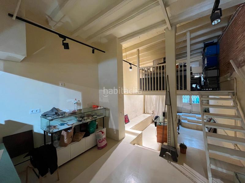 Foto c246331d-2475-4f0f-b5b1-a7ce4f43d05d. Pas-de-porte local commercial dans Vila de Gràcia Barcelona
