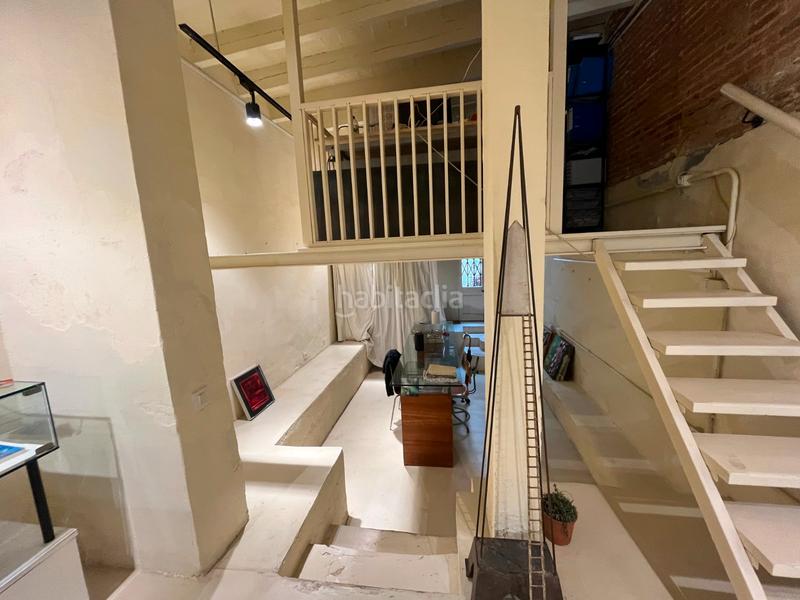 Foto e7ab6bfc-d1f2-45d2-b8e3-8f97c2f1af82. Pas-de-porte local commercial dans Vila de Gràcia Barcelona