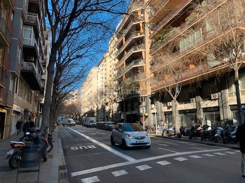 Foto f24b8e1d-66a3-4cd0-89e1-bb904e833373. Transfer business premise with heating in Sant Gervasi - Galvany Barcelona