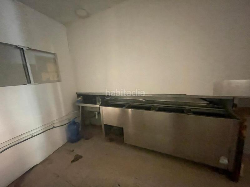 Foto 3e84b9d3-f9dc-409c-90fc-9d876a29d5ce. Traspàs local comercial amb calefacció a Collblanc Hospitalet de Llobregat (L´)