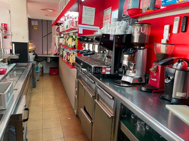 Foto abe4b7bc-2f93-4900-b69d-db1a539a8bd4. Traspàs local comercial amb calefacció a Granvia LH Hospitalet de Llobregat (L´)