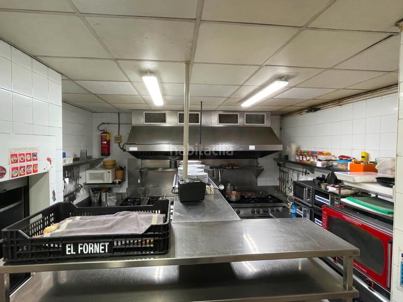 Foto 2bb5040f-6820-47b6-8502-d396459c69d2. Traspaso local comercial traspaso de bar restaurante en l’hospitalet – zona fira, terraza privada en Hospitalet de Llobregat (L´)