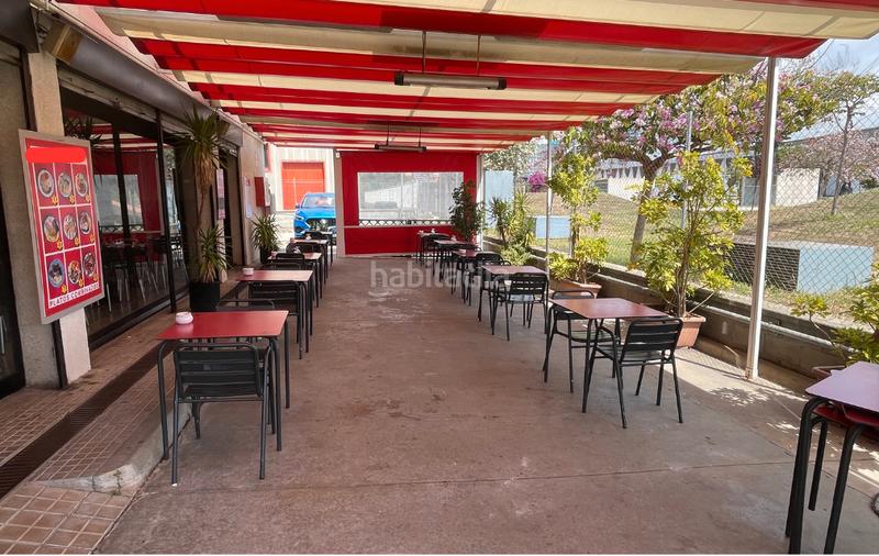 Foto 92a41b0e-3f39-43fa-8ac8-e98e6adc8c95. Traspaso local comercial traspaso de bar restaurante en l’hospitalet – zona fira, terraza privada en Hospitalet de Llobregat (L´)