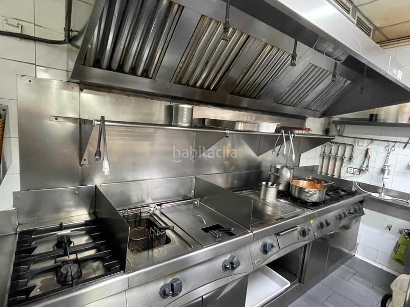 Foto a4ece003-df62-4063-8560-9d9da0476274. Trapasso locale commerciale con riscaldamento in Granvia LH Hospitalet de Llobregat (L´)