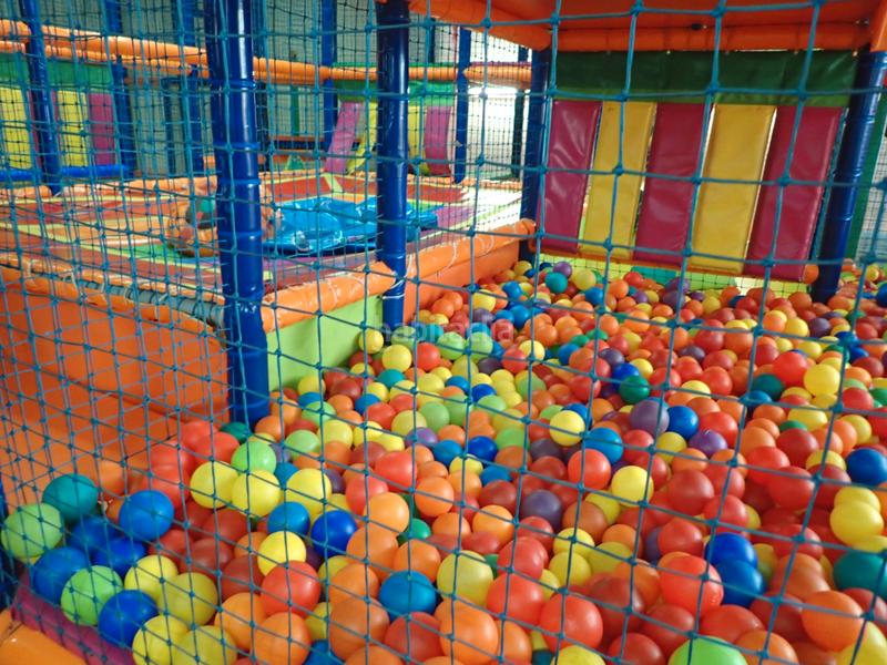 Foto 7d2e6948-95da-4bba-a1ca-cb55a7c86f10. Alquiler local comercial alquiler de chiquipark en Viladecans