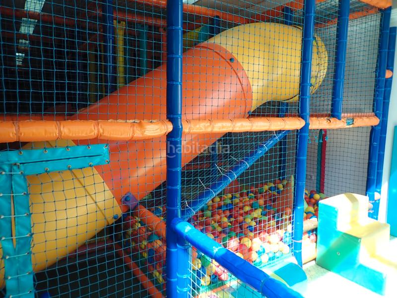 Foto 8d8f5c20-0756-475b-bb8a-2b8d14159f6c. Alquiler local comercial alquiler de chiquipark en Viladecans