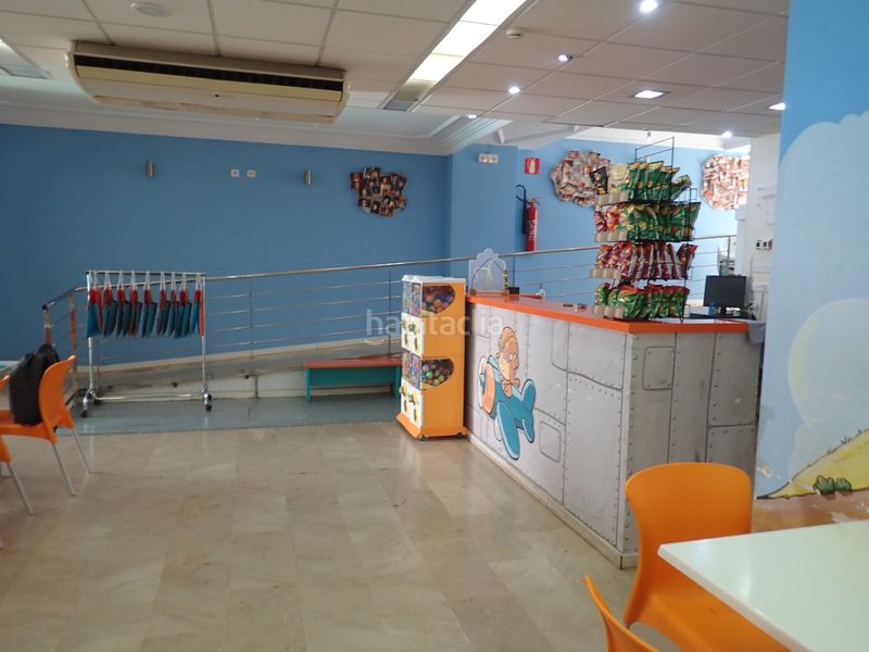 Foto 8606fb8a-4132-4fa8-8f75-4383e6c7f1e0. Local comercial amb calefacció a Vilamarina Viladecans