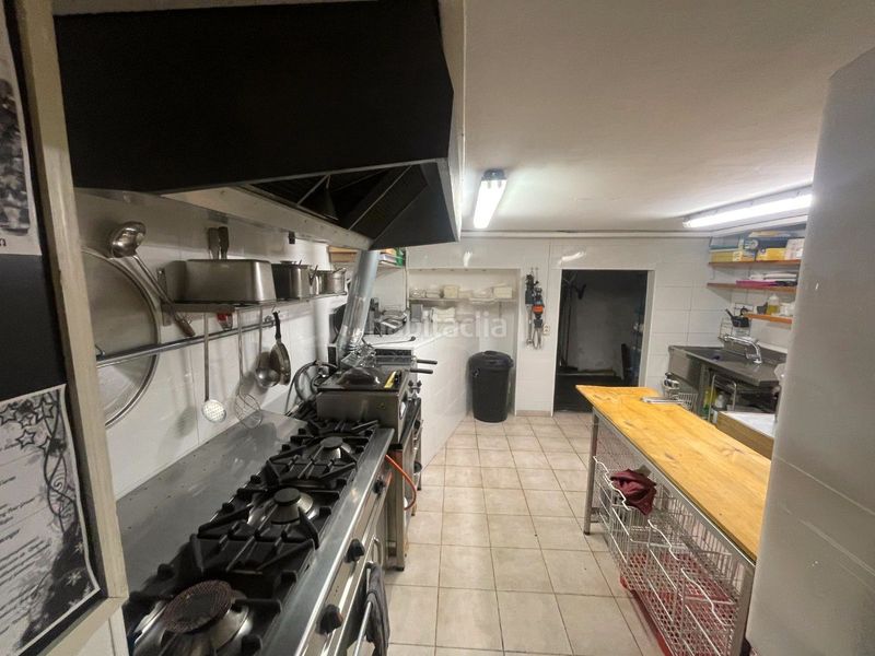 Foto 926a7220-08db-4b77-a700-f9b2f5e6702c. Traspaso local comercial traspaso de restaurante en rambl en Alió