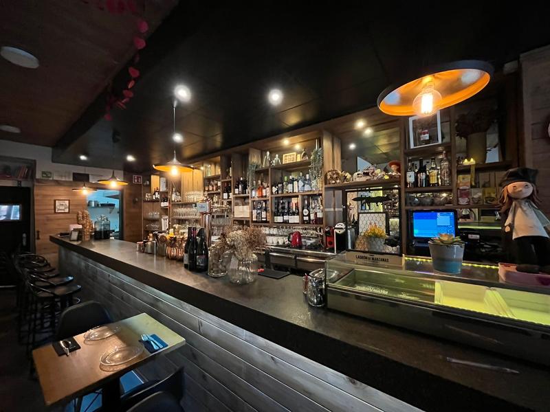 Foto 8a465fbb-2d0a-4ea0-9592-ba434ccc171a. Transfer business premise with heating in Sagrada Família Barcelona