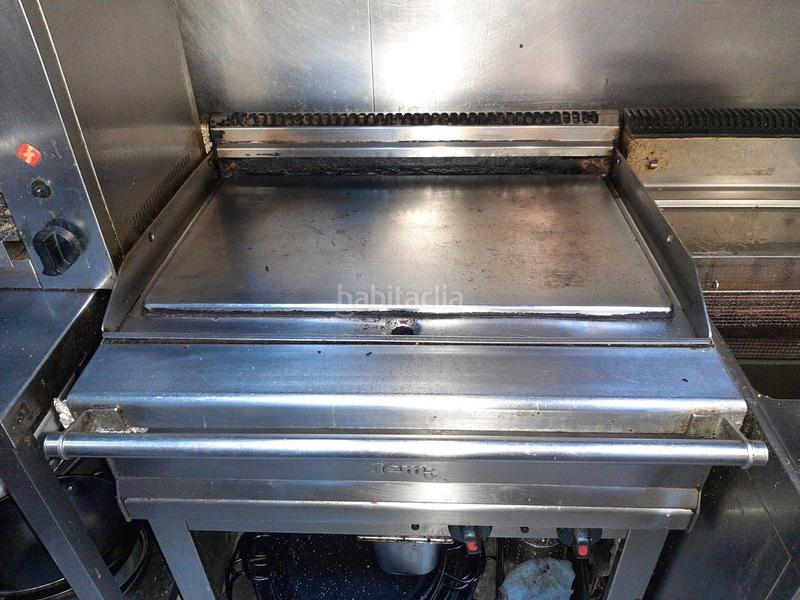 Foto a7ae830a-351a-4fb8-8d7c-521243d04792. Traspaso local comercial traspaso bar restaurante c3 sali en Castelldefels