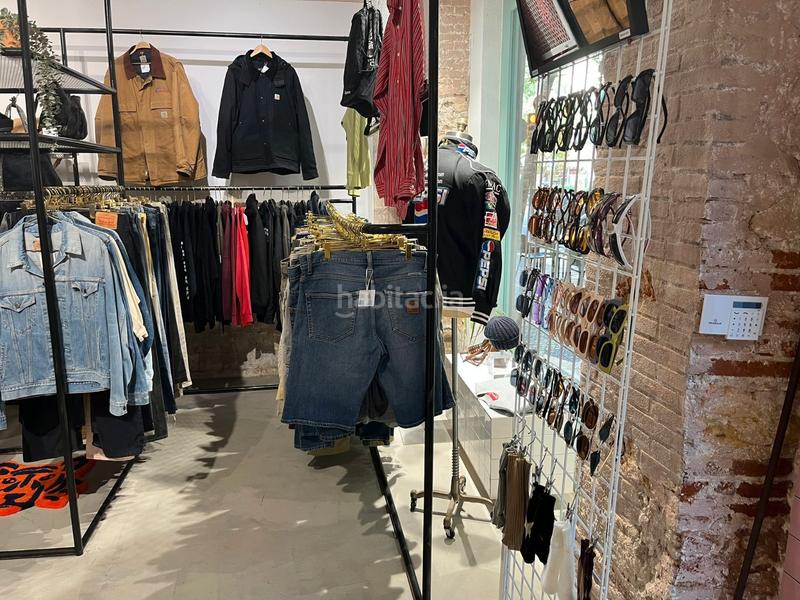 Foto 5be3485f-b356-4c2d-8f05-c9b3e66c488f. Pas-de-porte local commercial dans Sant Antoni Barcelona