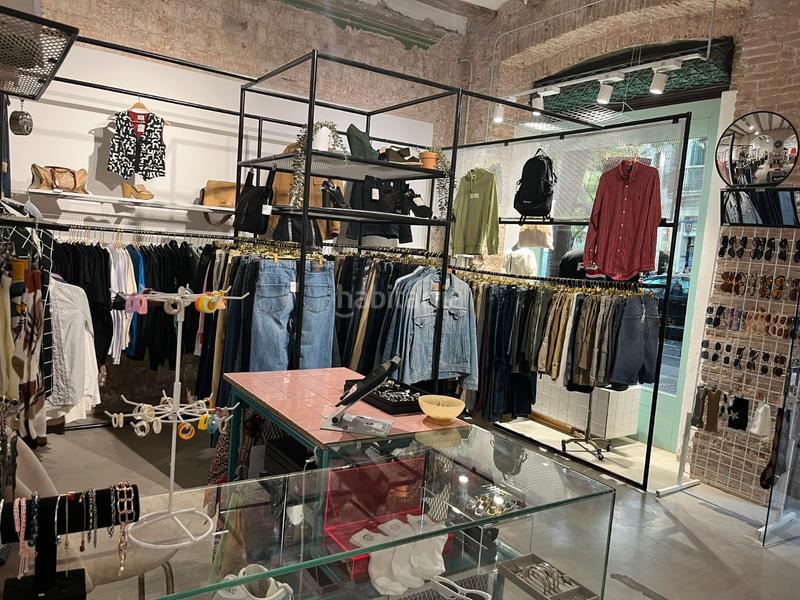 Foto 25175fec-2737-45e2-b37f-5f36423a87ef. Trapasso locale commerciale in Sant Antoni Barcelona