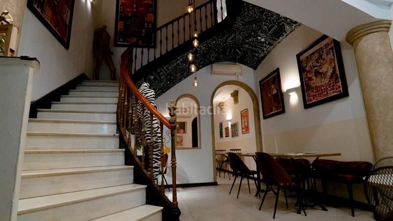 Foto 3761c41d-6ef0-4581-a600-7d20d3e424a8. Traspaso local comercial traspaso restaurante finca entera situado centro en Sabadell