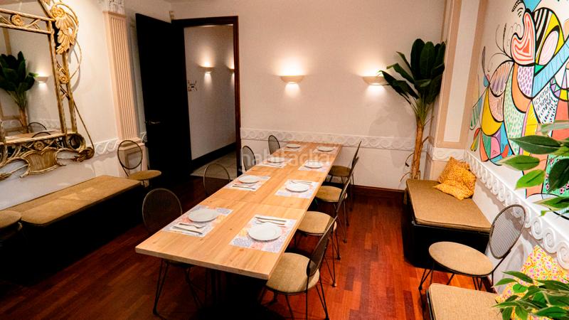 Foto 42cfd0c3-f406-4571-aa11-ef61b24eac6d. Traspaso local comercial traspaso restaurante finca entera situado centro en Sabadell