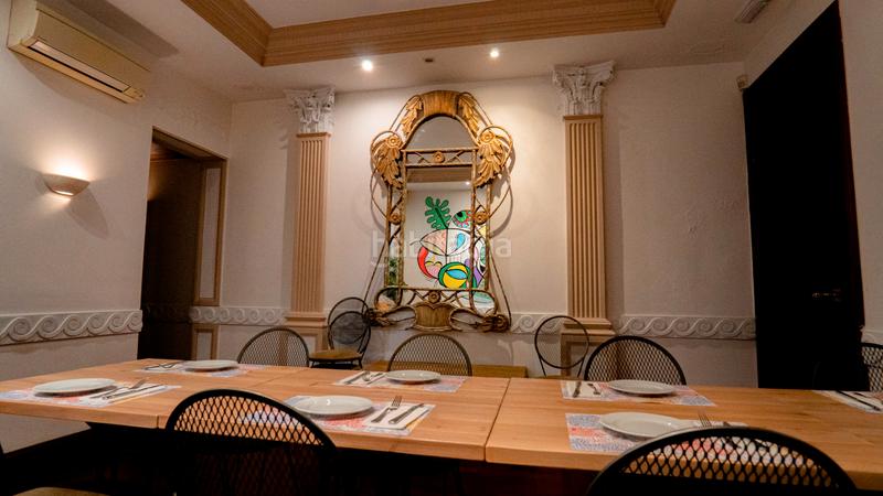 Foto 9dec71c7-7827-4c84-af21-2618eaa19e65. Traspaso local comercial traspaso restaurante finca entera situado centro en Sabadell