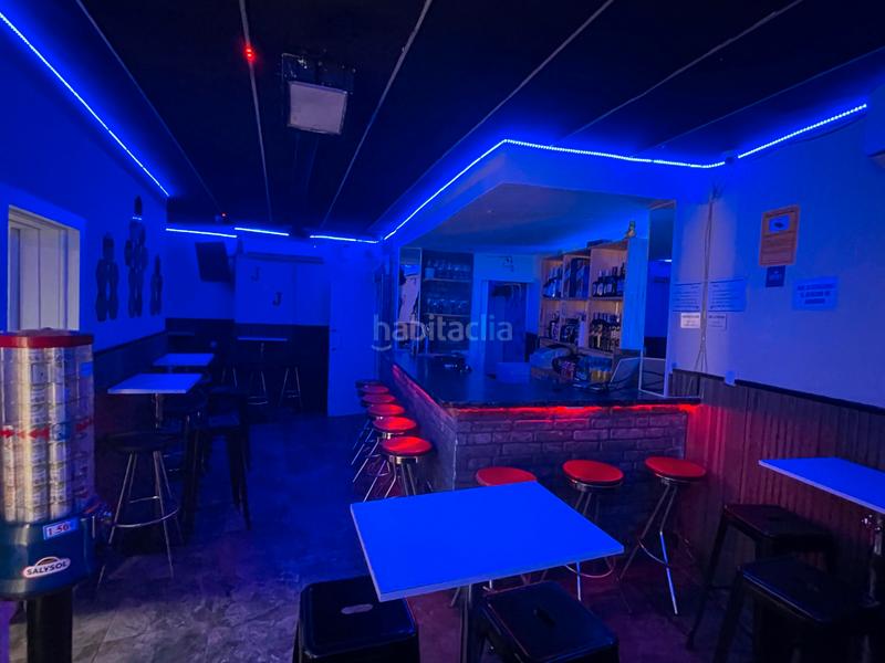 Foto eec58bc3-9904-4447-823b-f33d5dd0ccd7. Traspàs local comercial a La Torrassa Hospitalet de Llobregat (L´)