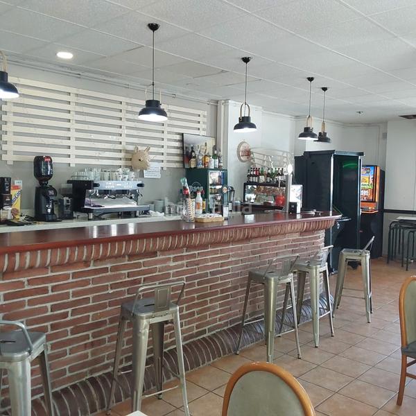 Foto fdaedb43-35a5-4e8a-bf0f-a592b84d3be6. Traspaso local comercial traspaso bar restaurante con terraza en Sabadell